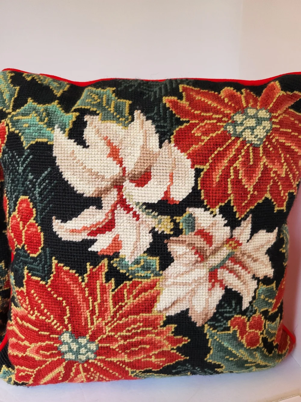 S/2 Vintage imperial elegance needlepoint poinsettia christmas pillows